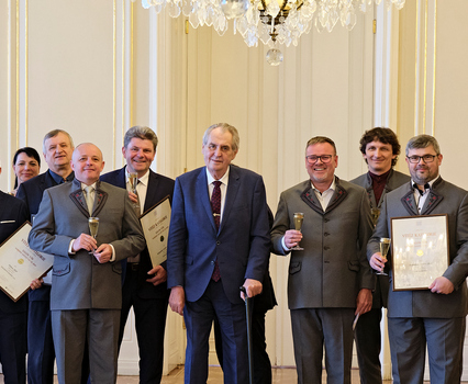 Prezident republiky přijal vítěze Salonu vín ČR